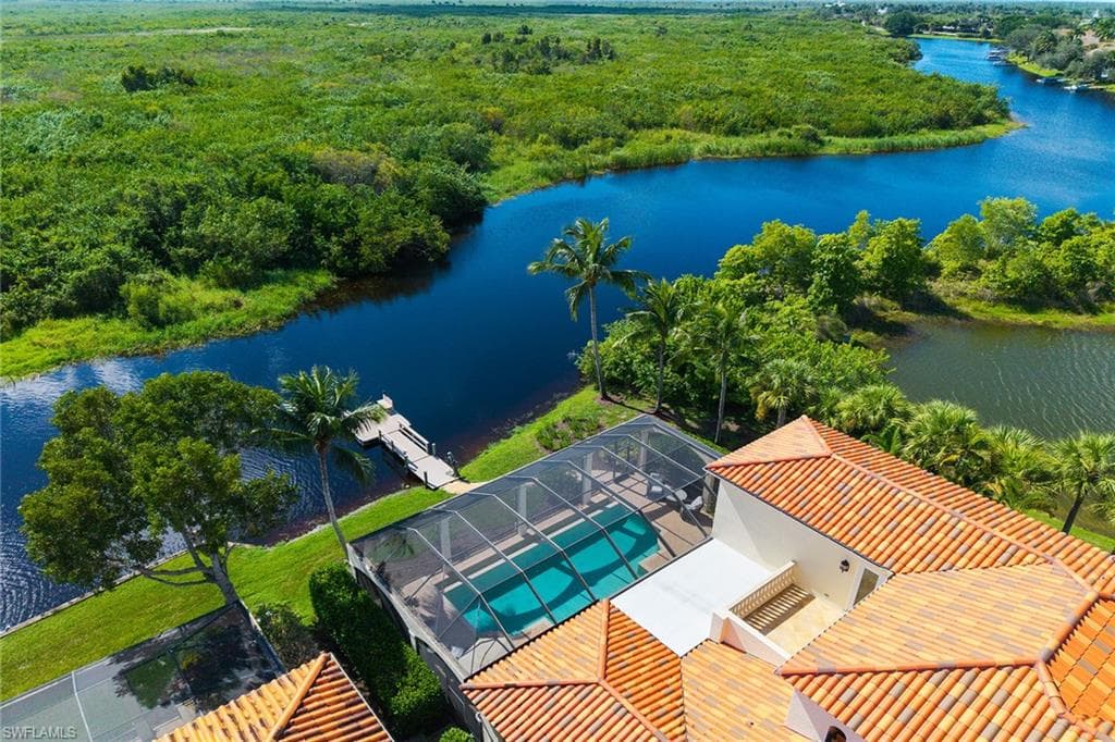 8589 Bellagio Dr, Naples, FL 34114-38