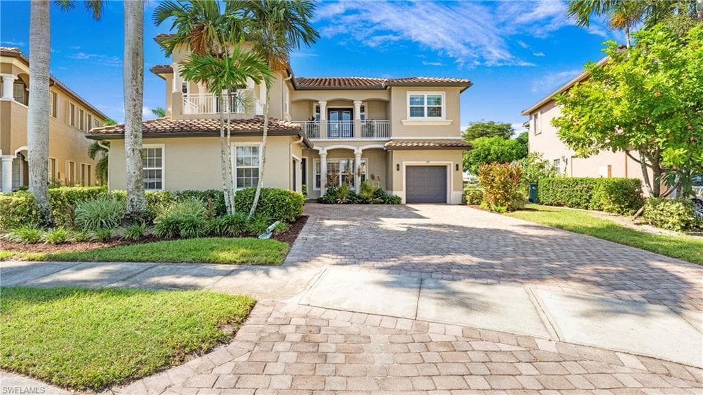 1771 Sarazen Pl, Naples, FL 34120-37
