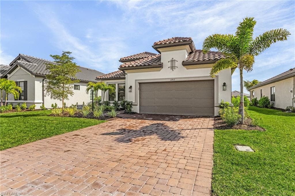 11913 Noveli Ct, Fort Myers, FL 33913-22