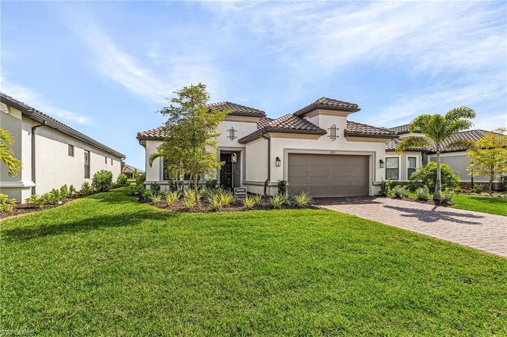 11913 Noveli Ct, Fort Myers, FL 33913-2