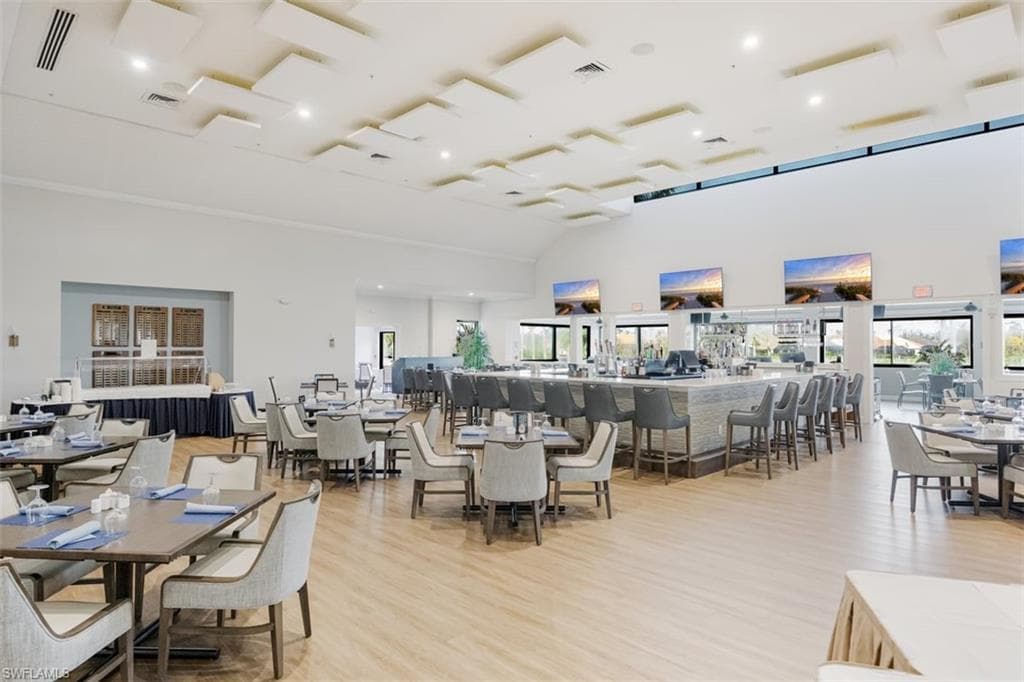 5965 Bloomfield Cir B306, Naples, FL 34112-28