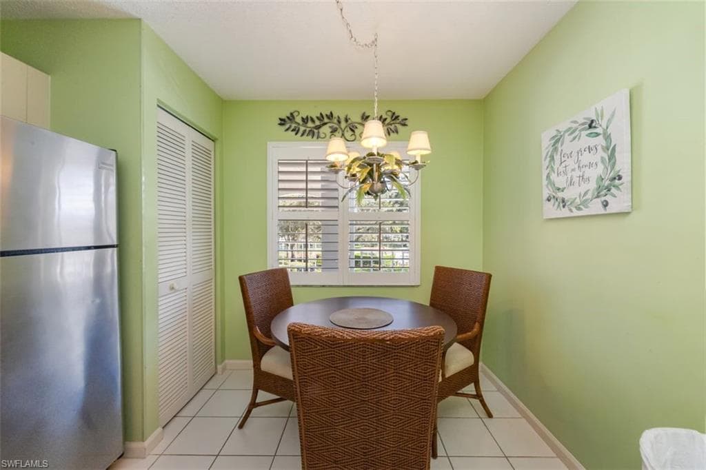 5965 Bloomfield Cir B306, Naples, FL 34112-7
