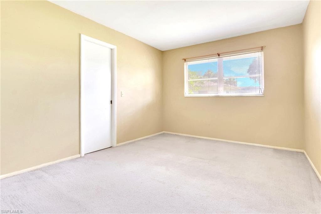 204 Lake Ave, Lehigh Acres, FL 33936-12