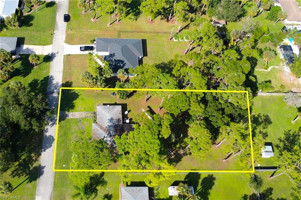 204 Lake Ave, Lehigh Acres, FL 33936-30
