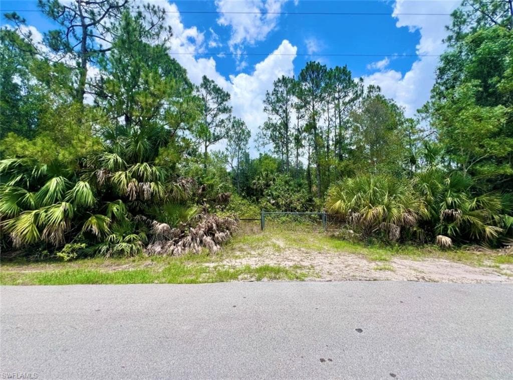 3430 Wilson Blvd N, Naples, FL 34120-2