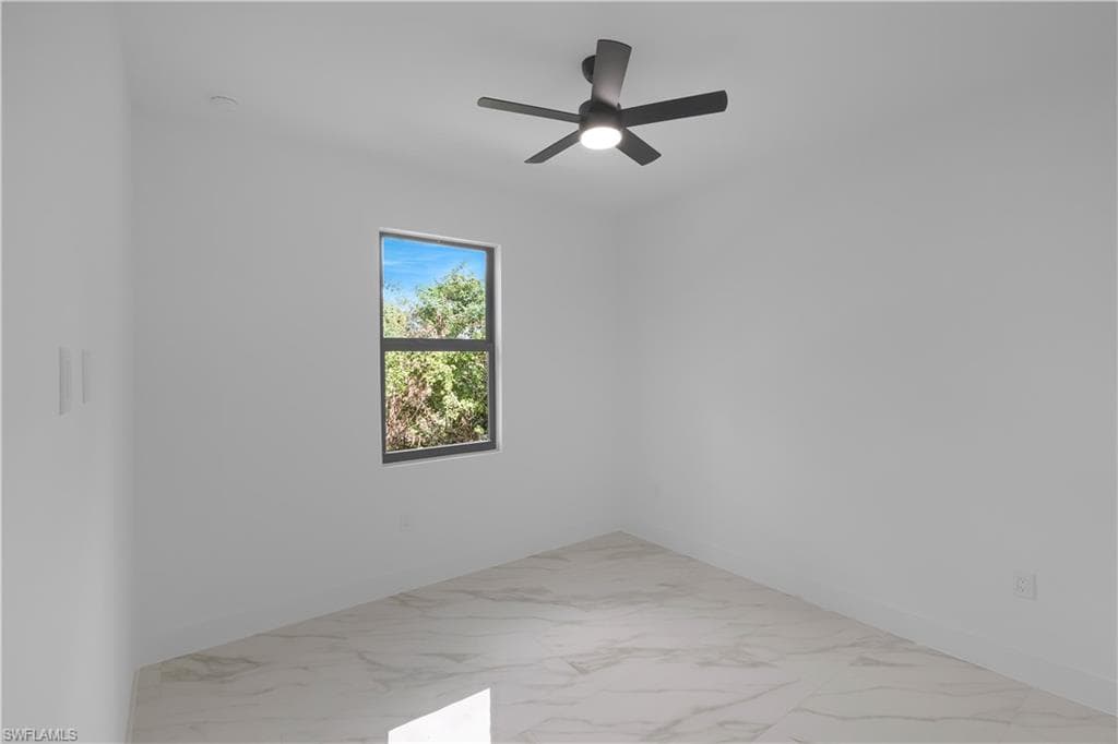 820 Fitch Ave, Lehigh Acres, Fl 33972-15