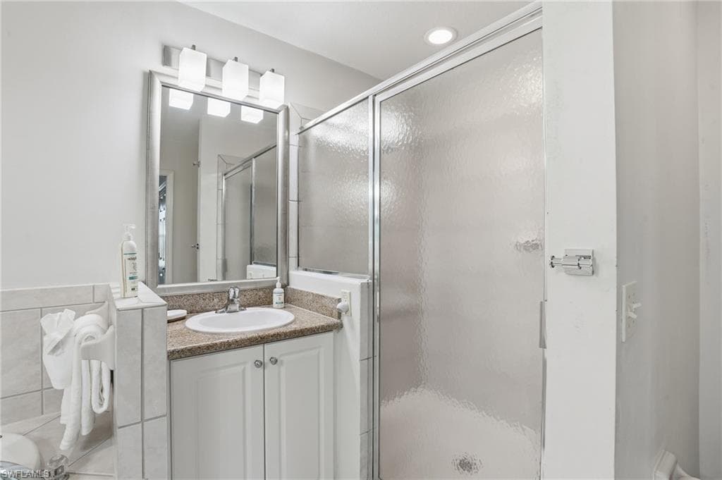 7920 Mahogany Run Ln 1015, Naples, FL 34113-28