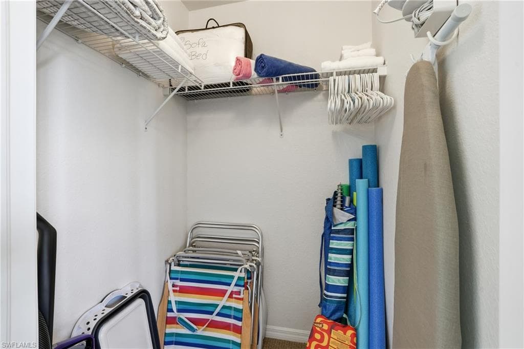 7920 Mahogany Run Ln 1015, Naples, FL 34113-29