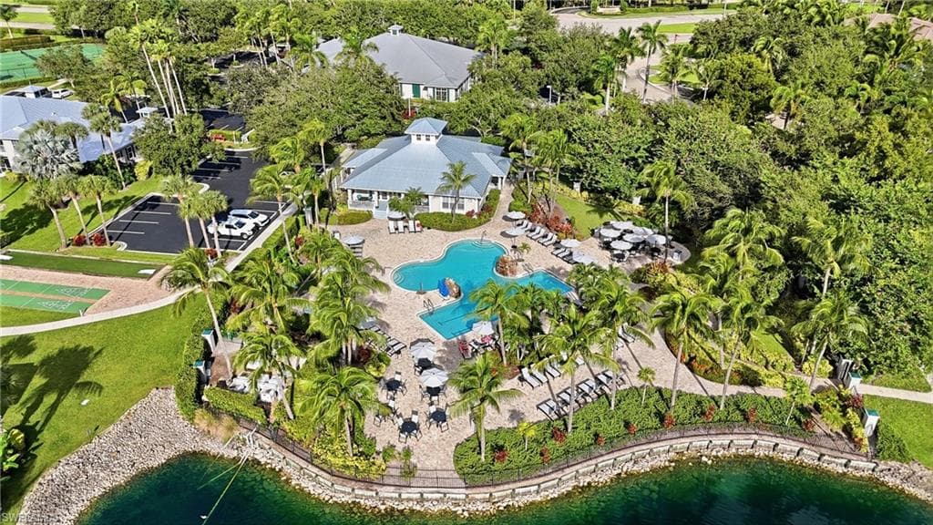 7920 Mahogany Run Ln 1015, Naples, FL 34113-35