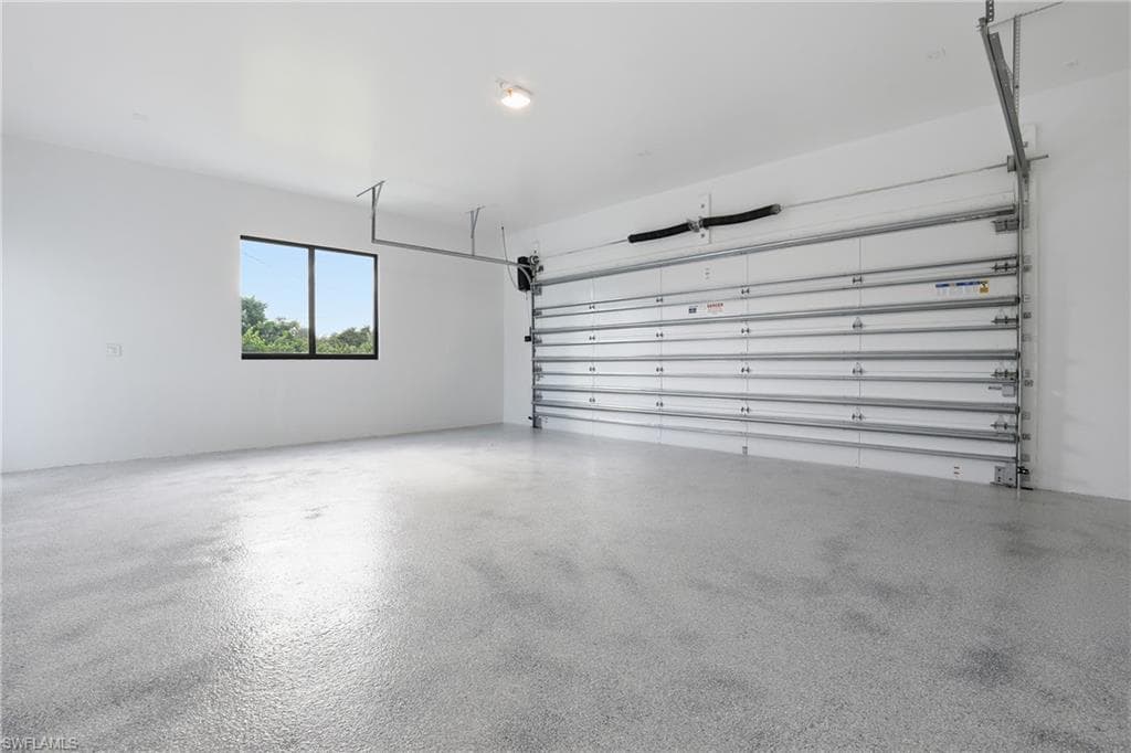 1388 Everglades Blvd N, Naples, FL 34120-46