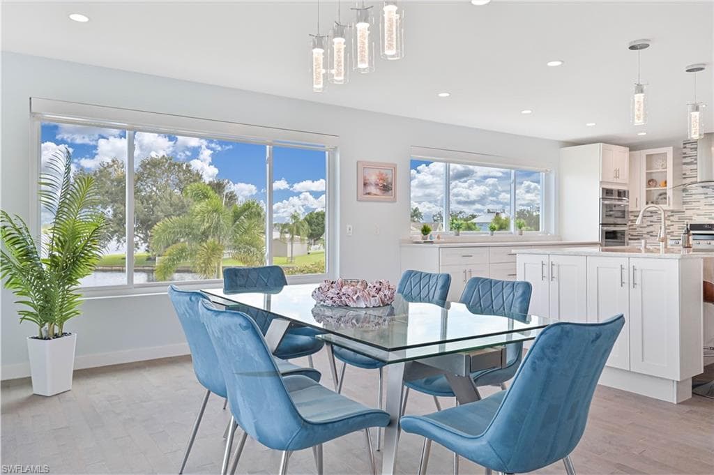 1960 Bahama Ave, Fort Myers, FL 33905-17