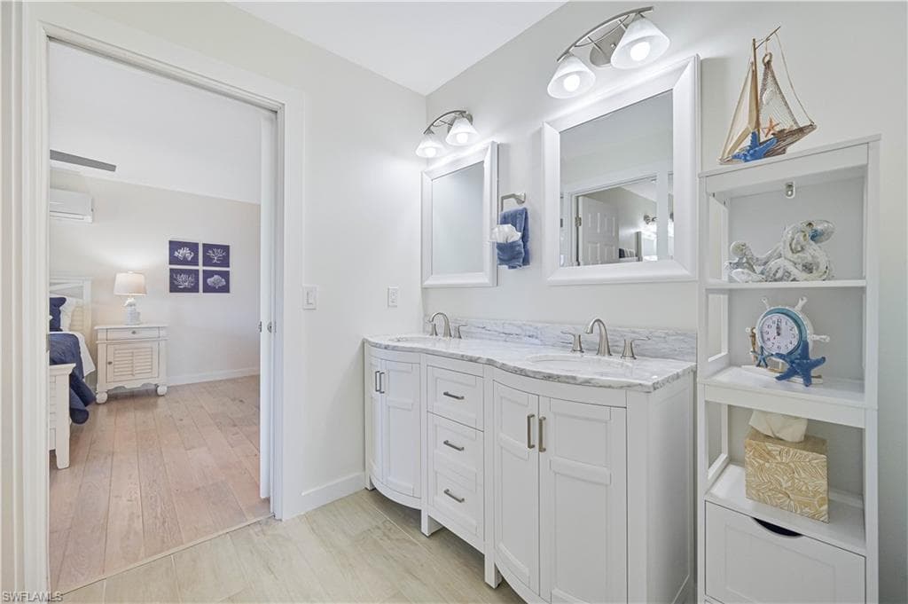 1960 Bahama Ave, Fort Myers, FL 33905-32