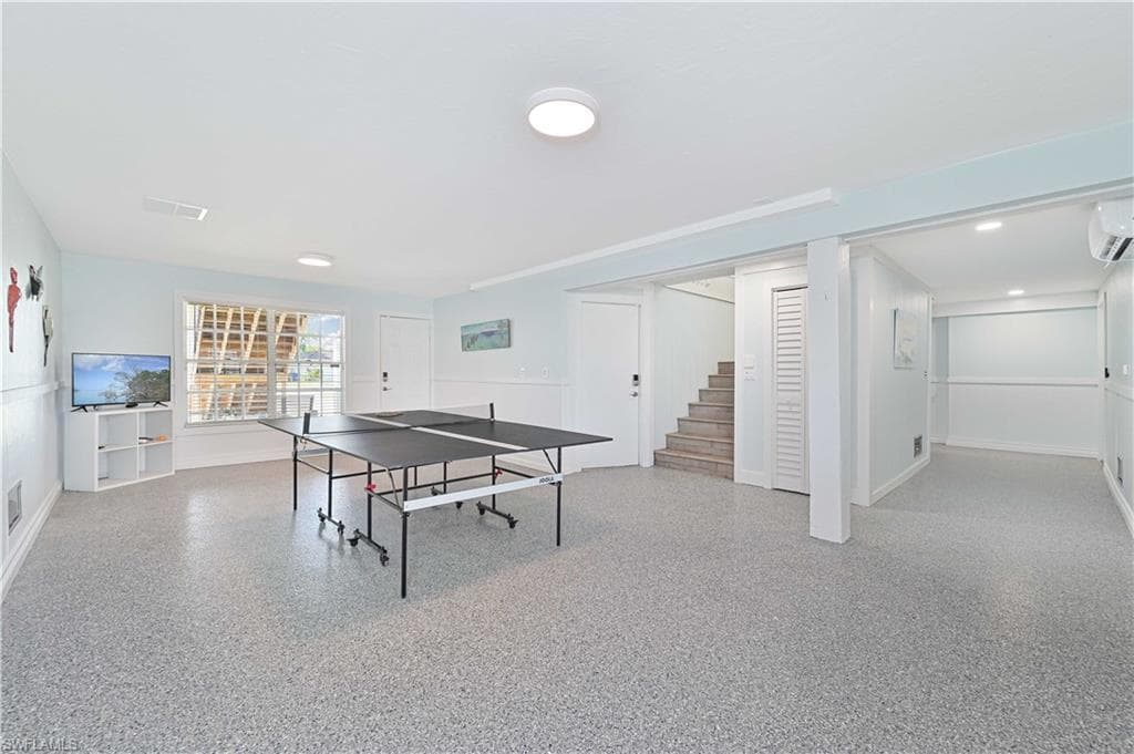 1960 Bahama Ave, Fort Myers, FL 33905-35