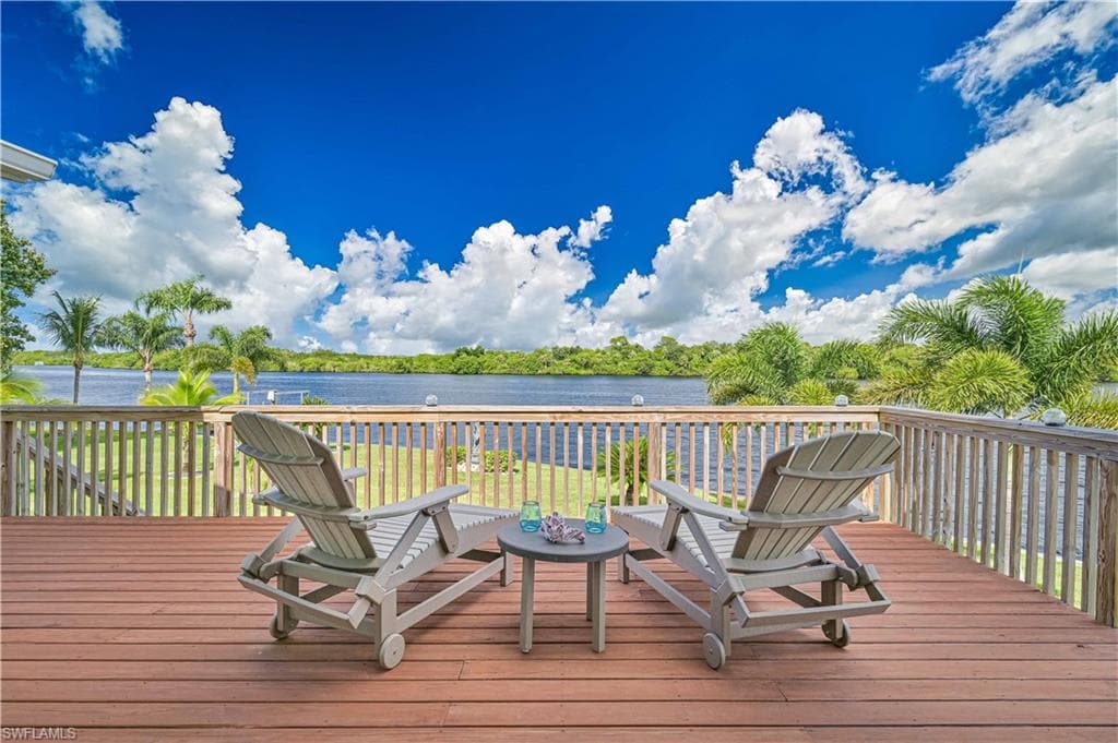 1960 Bahama Ave, Fort Myers, FL 33905-40