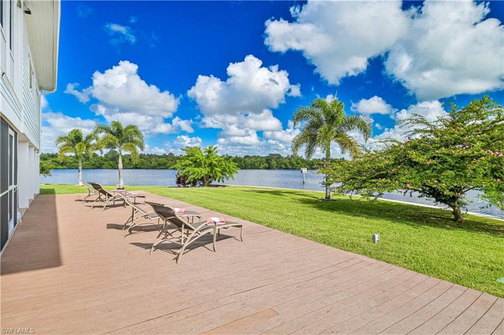 1960 Bahama Ave, Fort Myers, FL 33905-43