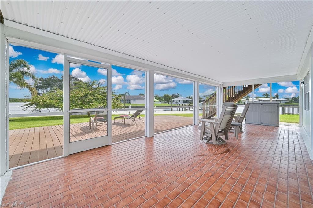 1960 Bahama Ave, Fort Myers, FL 33905-44