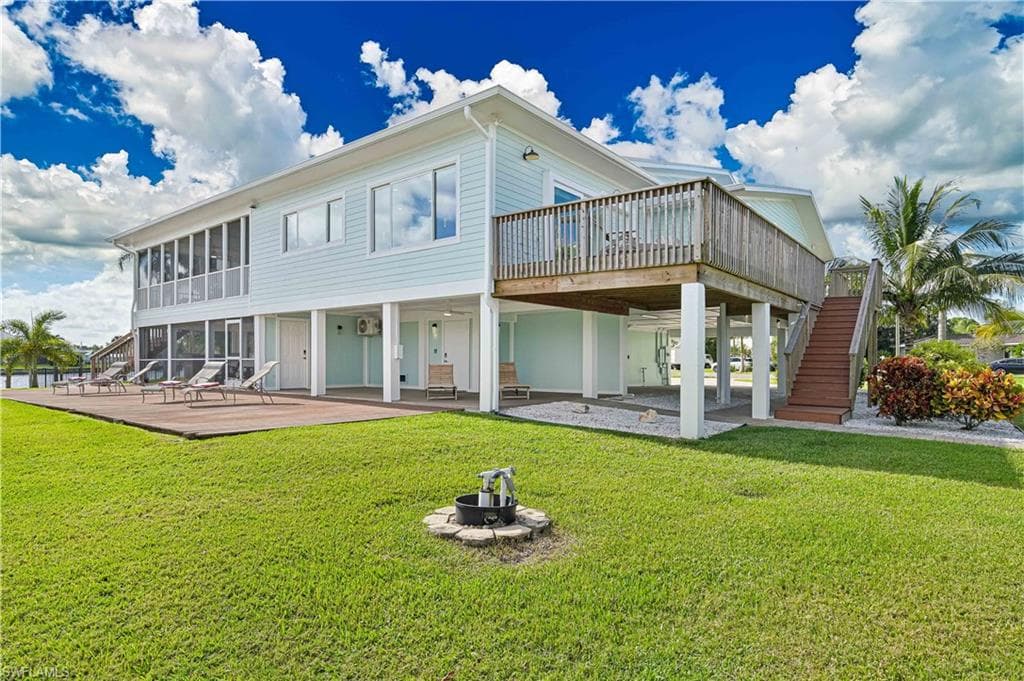 1960 Bahama Ave, Fort Myers, FL 33905-49