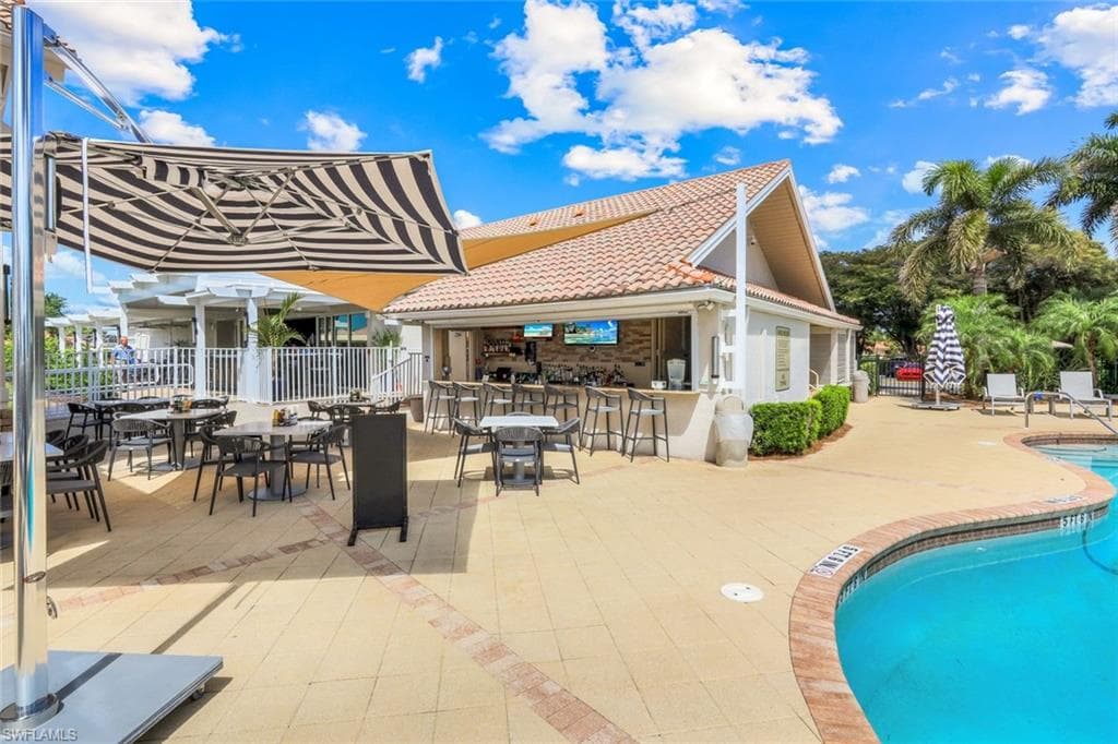 10401 Quail Crown Dr, Naples, FL 34119-23