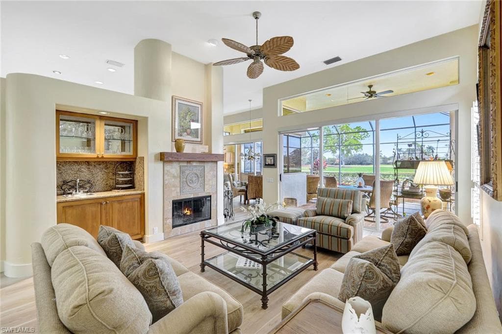 10401 Quail Crown Dr, Naples, FL 34119-6