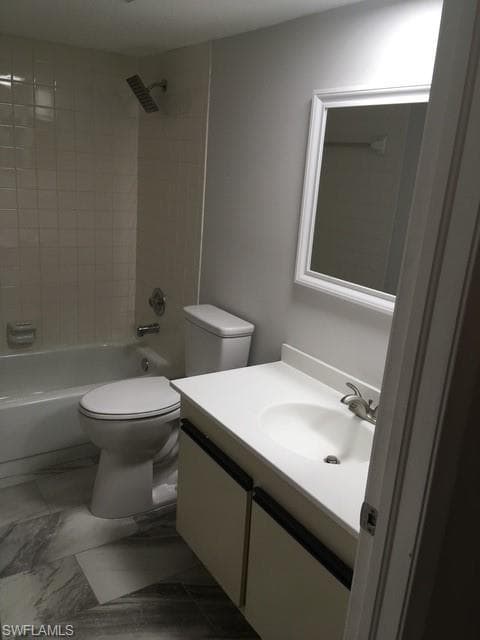 3491 County Barn Rd E102, Naples, FL 34112-9