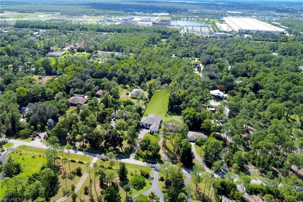 3524 29th Ave SW, Naples, FL 34117-48