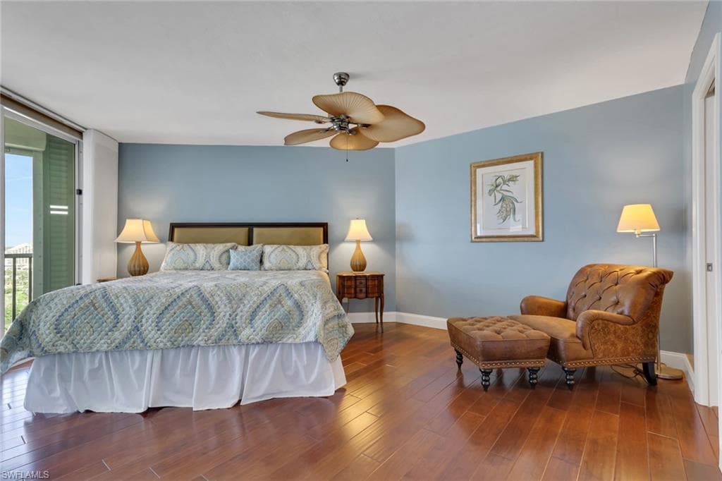 4651 Gulf Shore Blvd N Ph-6, Naples, FL 34103-11