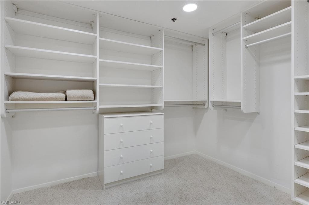 4651 Gulf Shore Blvd N Ph-6, Naples, FL 34103-18