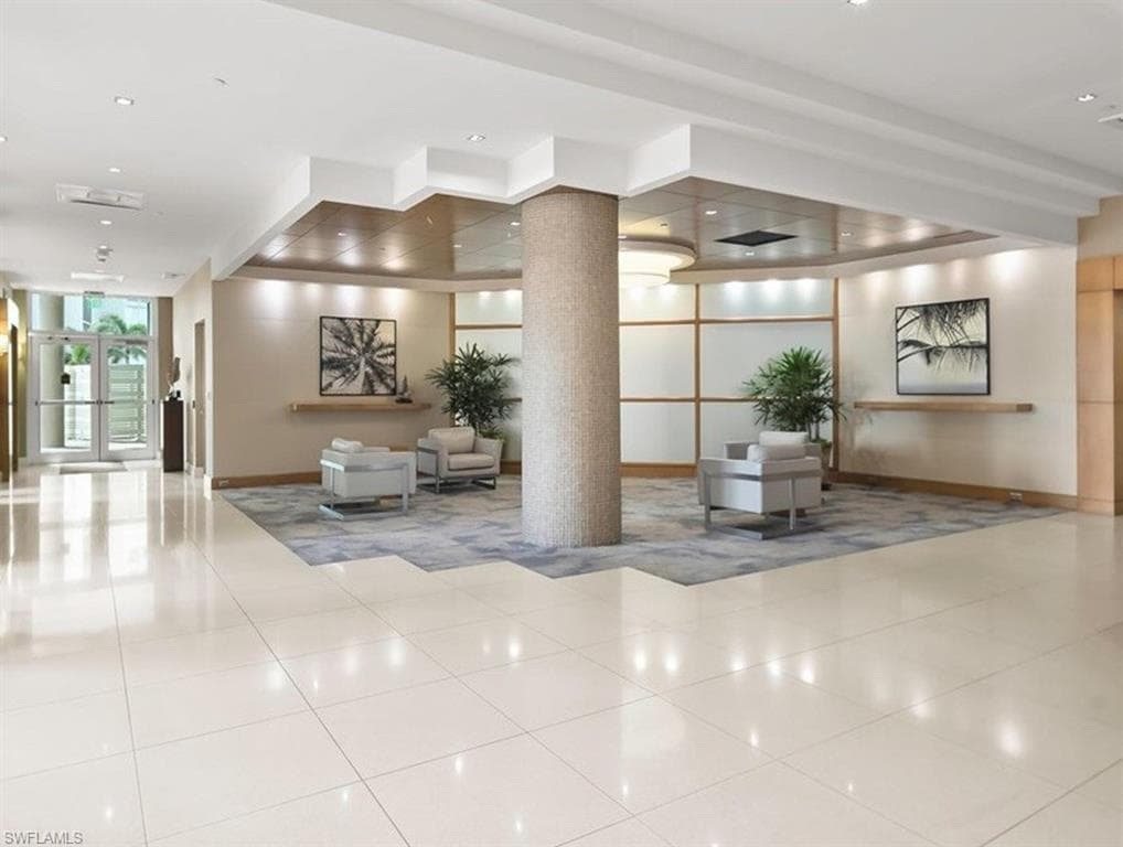 4651 Gulf Shore Blvd N Ph-6, Naples, FL 34103-30