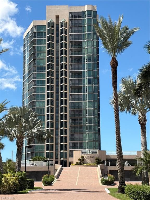 4651 Gulf Shore Blvd N Ph-6, Naples, FL 34103-40