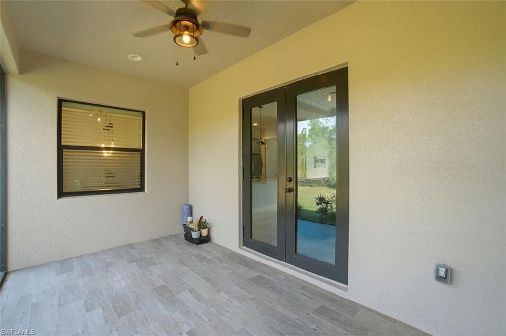 3509 70th Ave NE, Naples, FL 34120-28