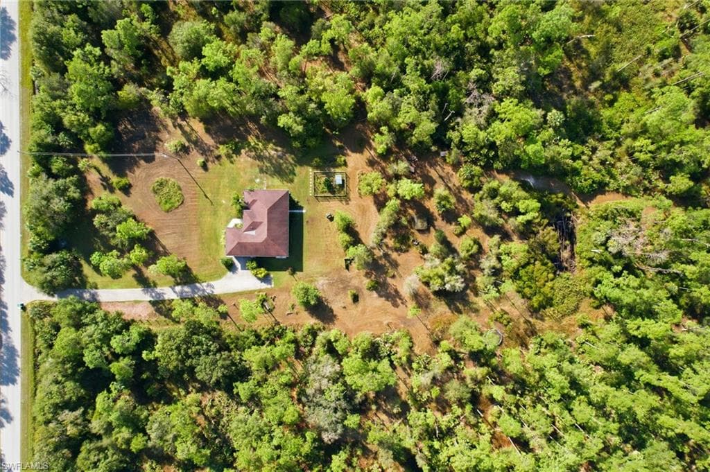 3509 70th Ave NE, Naples, FL 34120-32