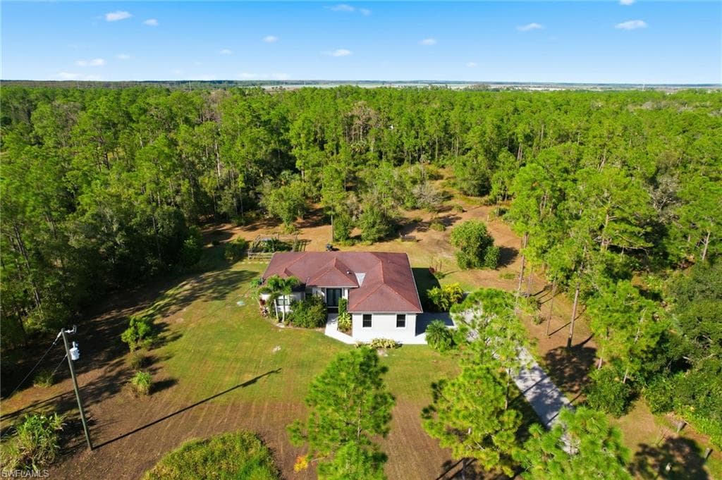 3509 70th Ave NE, Naples, FL 34120-33