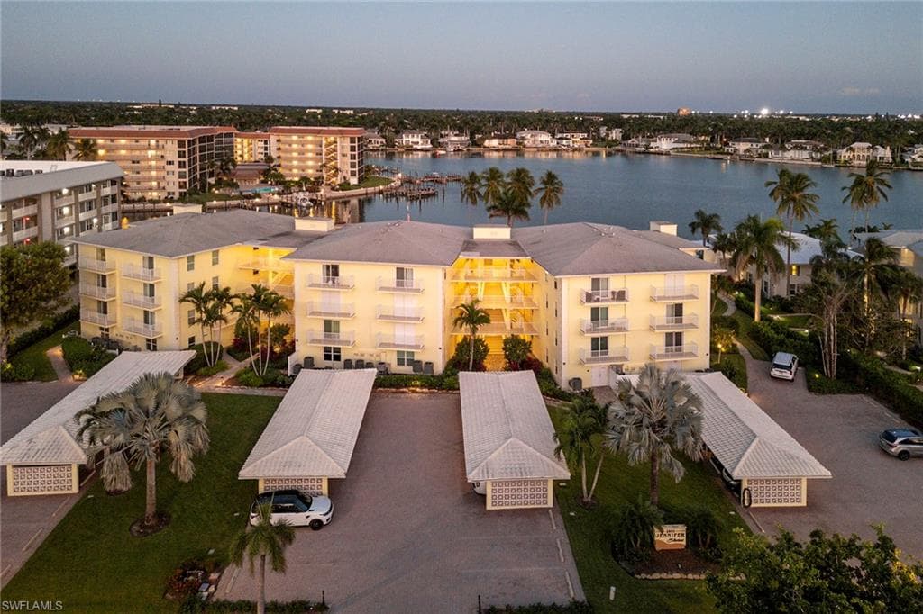 2850 Gulf Shore Blvd N 110, Naples, FL 34103-14