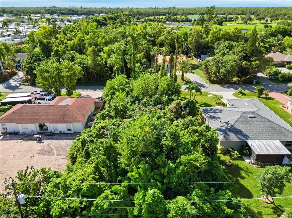 334 Porter St, Naples, FL 34113-5