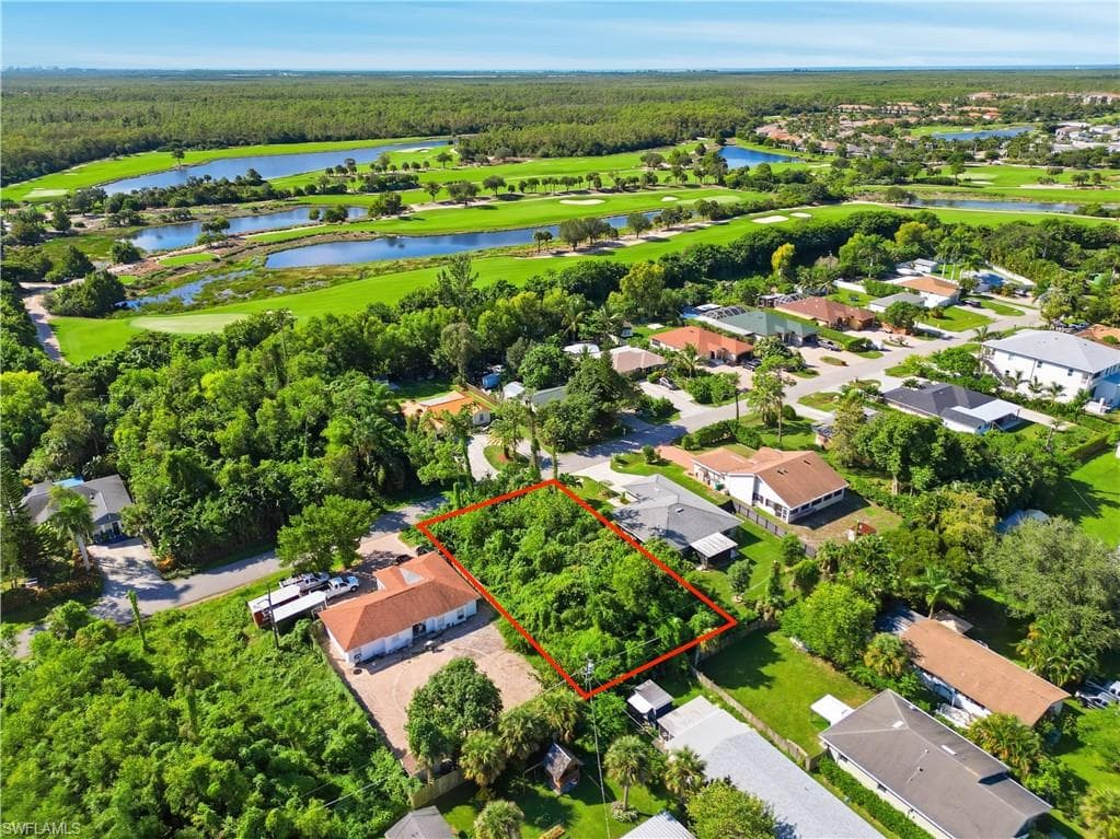 334 Porter St, Naples, FL 34113-7