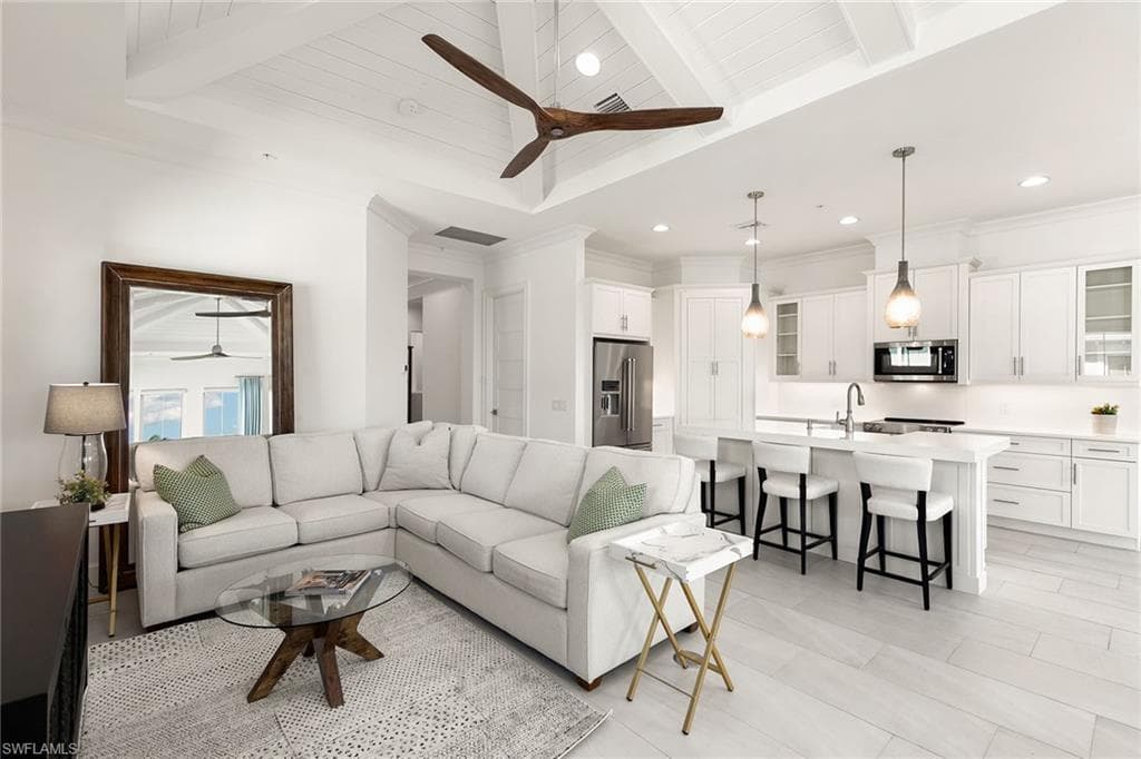 6585 Dominica Dr 201, Naples, FL 34113-13