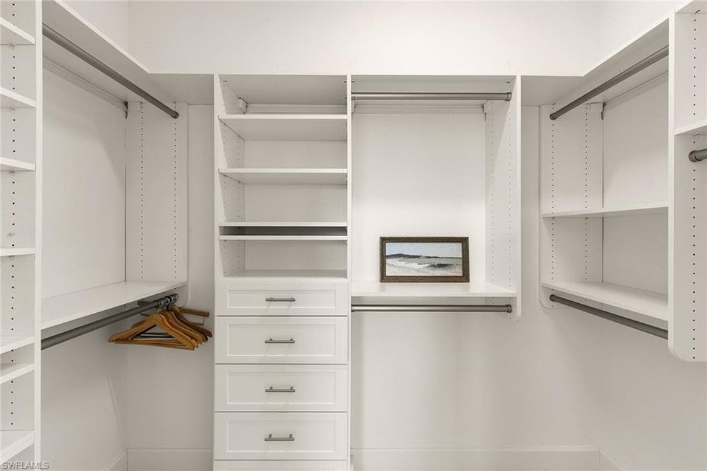 6585 Dominica Dr 201, Naples, FL 34113-21