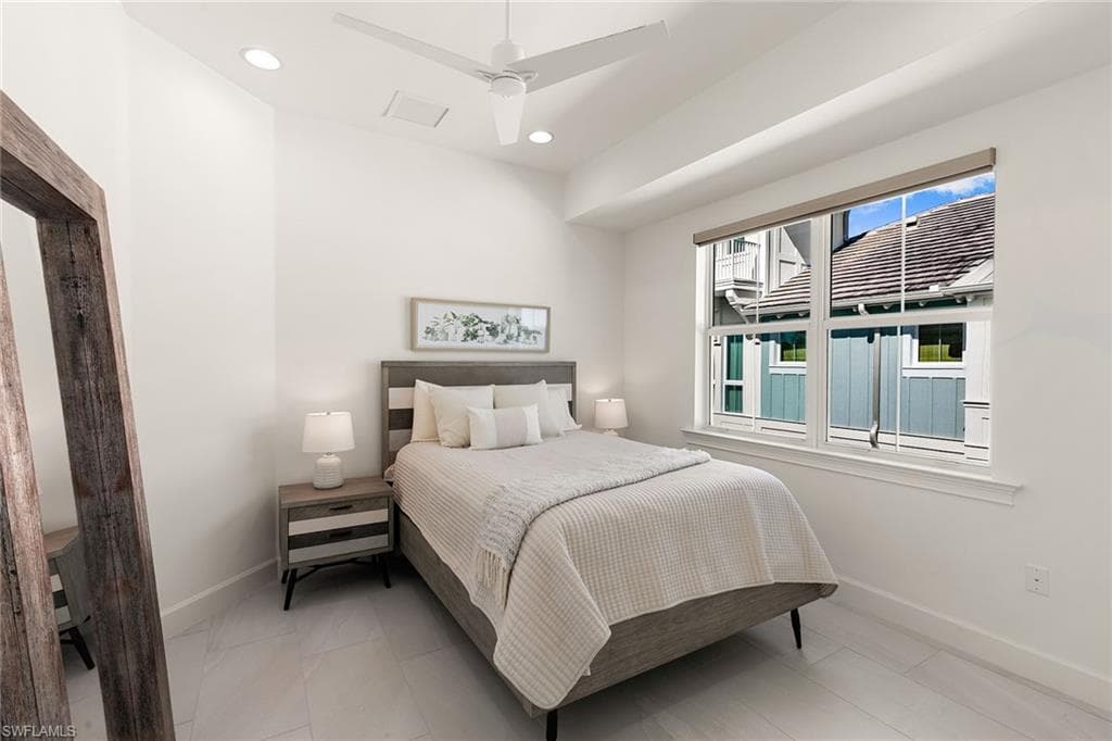 6585 Dominica Dr 201, Naples, FL 34113-24