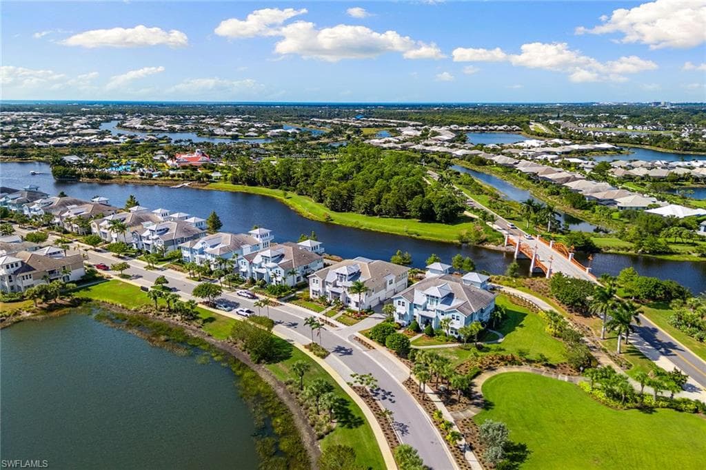 6585 Dominica Dr 201, Naples, FL 34113-36