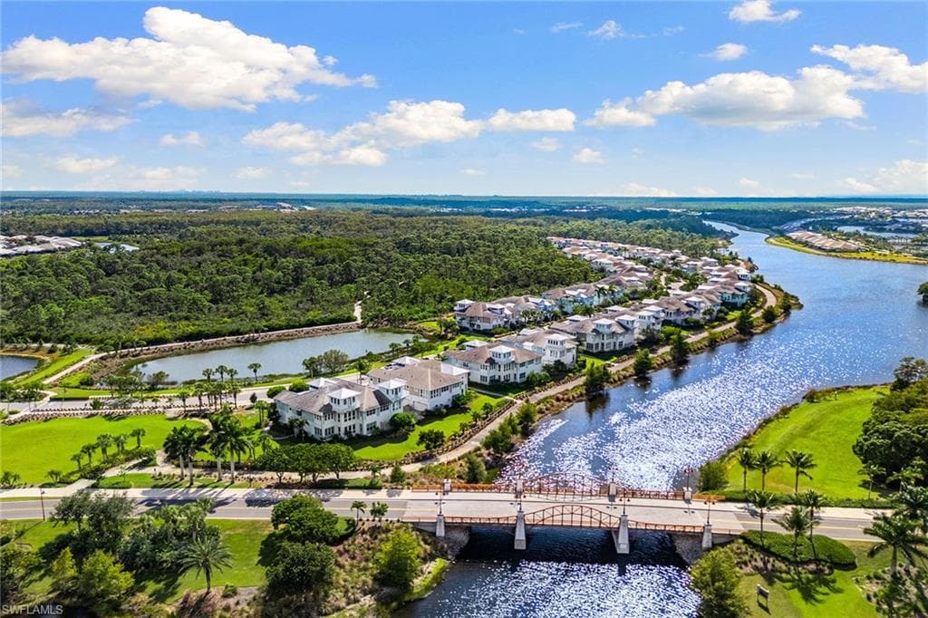 6585 Dominica Dr 201, Naples, FL 34113-2