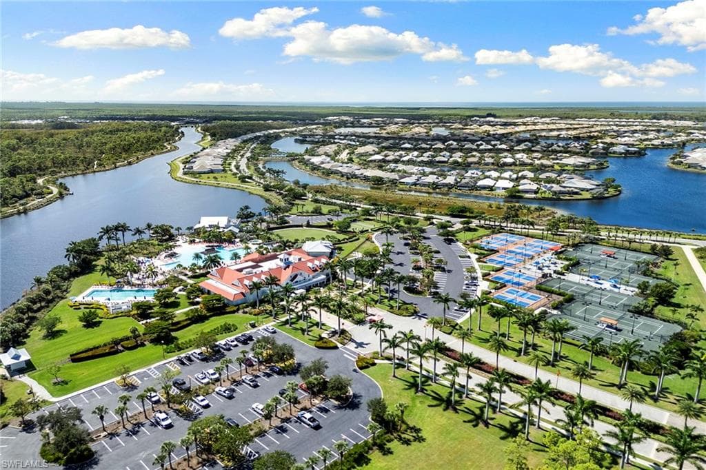 6585 Dominica Dr 201, Naples, FL 34113-44