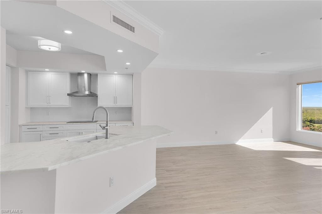 1060 Borghese Ln 803, Naples, FL 34114-12