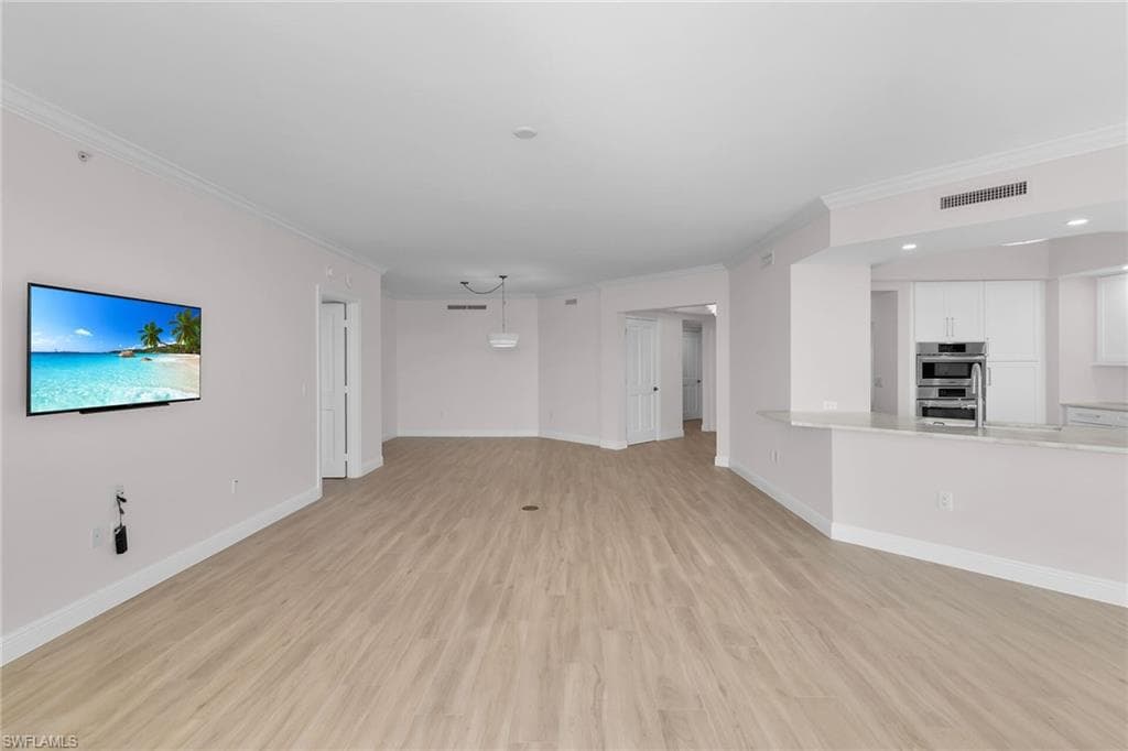 1060 Borghese Ln 803, Naples, FL 34114-15