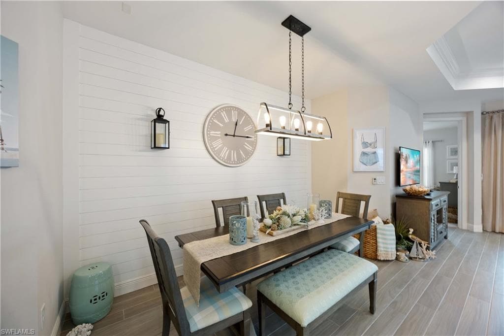 2322 Marquesa Cir, Naples, FL 34112-12