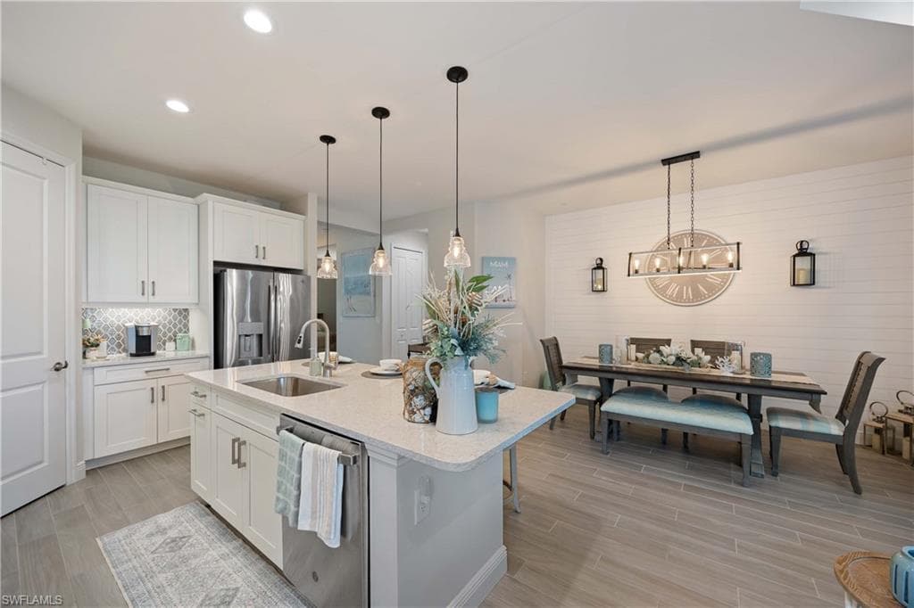 2322 Marquesa Cir, Naples, FL 34112-13