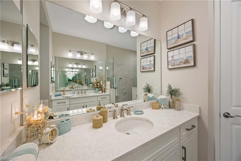 2322 Marquesa Cir, Naples, FL 34112-18