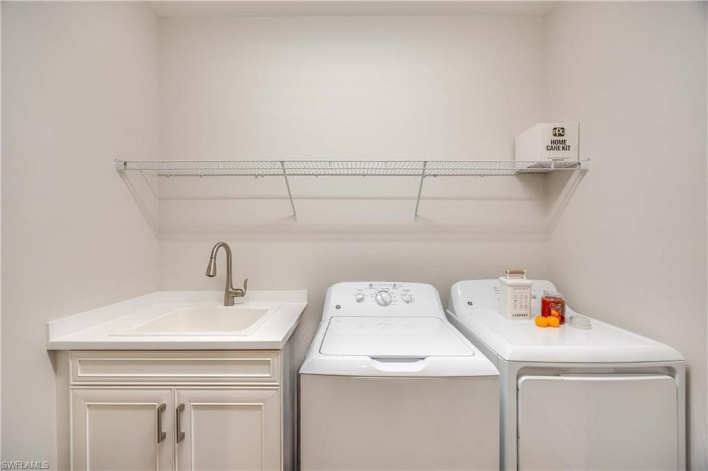 2322 Marquesa Cir, Naples, FL 34112-23