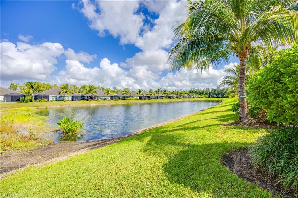 2322 Marquesa Cir, Naples, FL 34112-26