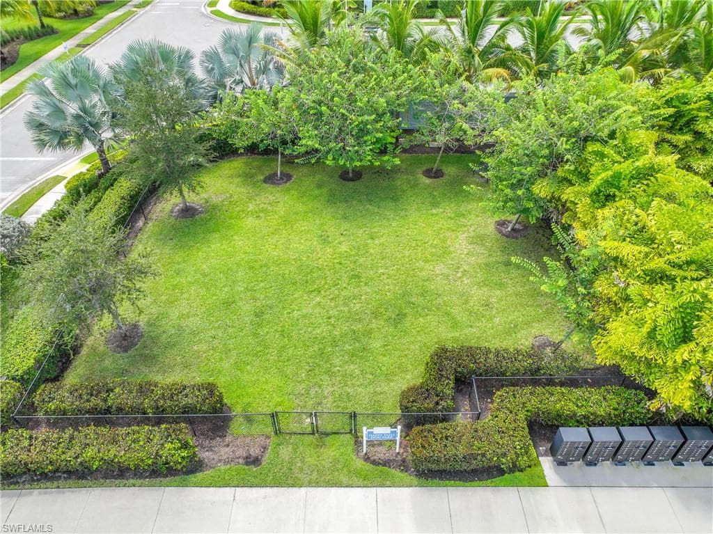 2322 Marquesa Cir, Naples, FL 34112-32