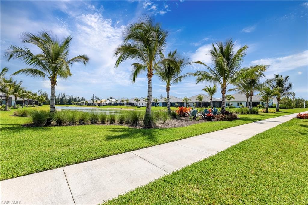 2322 Marquesa Cir, Naples, FL 34112-36